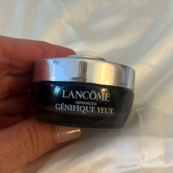 Lancome Advanced Genifique Yeux - New - Picture 1 of 2
